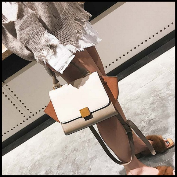 NEW Lyon Crossbody Tote - Picture 2 of 8